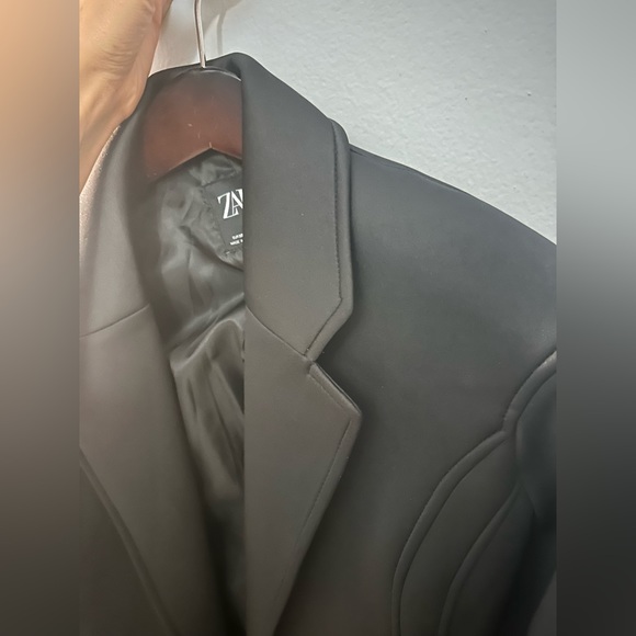 Zara blazer - Picture 2 of 9